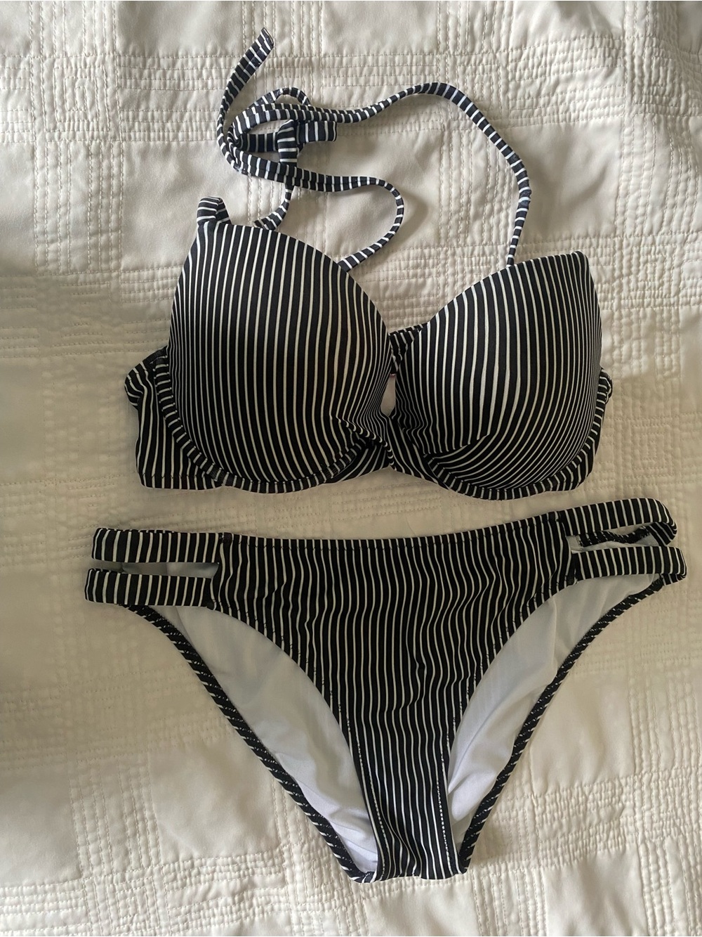 Shade & Shore Black and White Striped Women’s Bikini Set